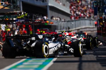 MONTREAL, QUEBEC - MAY 22: Gabriel Bortoleto of Brazil driving the (5) Audi F1 Team R26 in the Pitlane during Sprint Qualifying ahead of the F1 Grand Prix of Canada at Circuit Gilles-Villeneuve on May 22, 2026 in Montreal, Quebec. (Photo by Peter Fox/Getty Images)