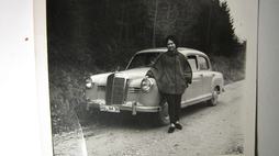 Keskeny maszkos Mercedes-Benz 190 D,  még a régi, német rendszámmal