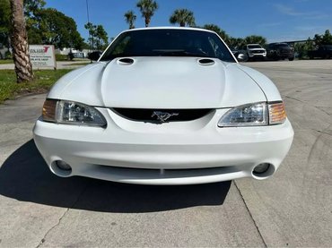 1996-Ford-Mustang-SVT-Cobra-3.webp