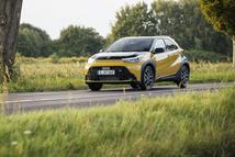 2026_Aygo X GR Sport_Hybrid_Mustard_Dynamic_0003.jpg