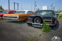 Fukushima-Abandoned-Cars-Japan-Haikyo-Lincoln-Towncar-1990-and-C