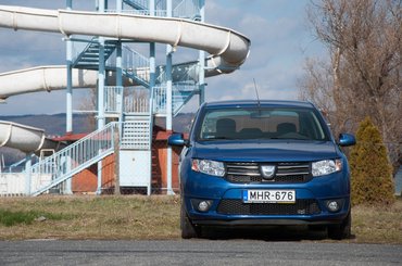 Magas a kasztni, de jól leplezi