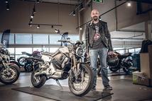 Mike-Super-Soco-Fowlers