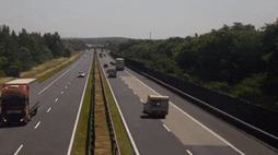 43117126_3291106_1f91864340aa8439a931317c21461740_wm.gif
