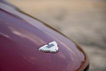 Ékszerész készíti az Aston Martin logót