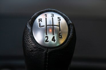 Ma már sokszor a vágy tárgya az automaták helyett: a hatos manuál