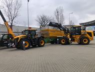 A 3-as fogadó előtti területen a Parkoló Parádé Szomjoltóinak helyén ez a kompozíció fogad