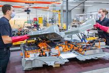 02-Opel-Battery-Recycling-514773