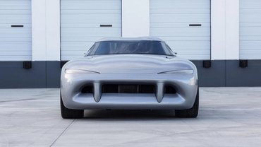 1995 viper-defender-tv-car tbd 014 web-scaled Totalcar