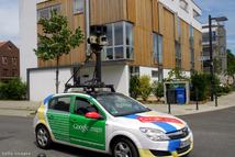 A Google Maps képrögzítéshez használt Opel Astrája - A kép illusztráció - Fotó: Ullstein Bild/Getty Images