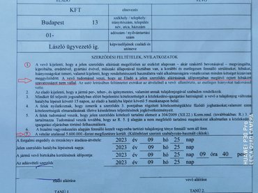 Itt egyből két turpisságot is láthatunk!