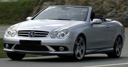 Kabrióban is jó szolgálatot tesz a klíma.