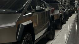 tesla-cybertrucks-on-the-assembly-line-source-elon-musk-x