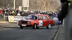 53998825_3987385_9b59de2ae8450605bd38ff97b9480f86_wm.jpg