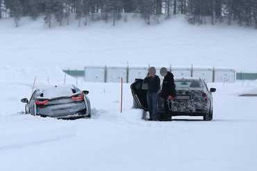 Erlkoenig-BMW-i8-fotoshowBigImage-5be30ddc-754005