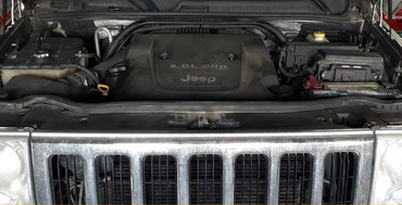 Úgy vagyok vele, mint a zsiráffal: szép, de azért otthonra nem kéne. Pedig Mercedes származék.