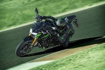 Kawasaki Z900SE 2022 Details Spec News 03
