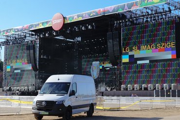 A fesztivál jó hely volt a kipróbálásra, ideális körülmény egy ilyen villanyfurgonnak