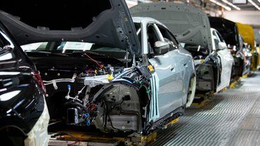 globalis-chiphiany-felvezetohiany-autoipar-autogyartas-auteladas