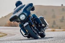 Pirelli-Diablo-Powercruiser-3