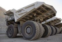 A helyettesítésükön gondolkodik a Liebherr