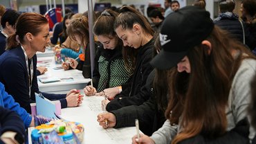 általános cikkbe agyazott 1