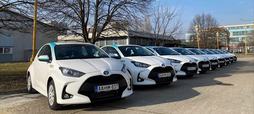 toyota-yaris-limo-1.webp