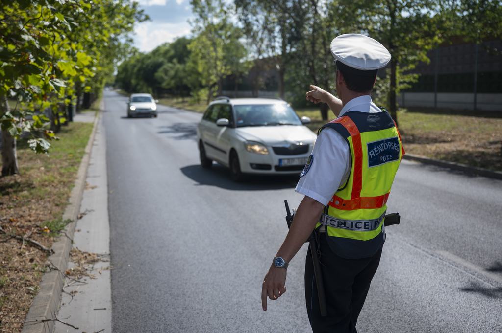 Meredek számokat közölt a rendőrség a budapesti gyorshajtókról