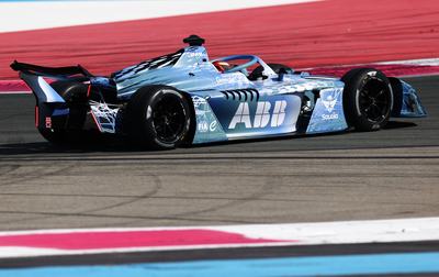 LE CASTELLET, FRANCE - APRIL 21: James Rossiter of Great Britain driving the GEN4 Formula E car on track during the Formula E GEN4 Launch at Circuit Paul Ricard on April 21, 2026 in Le Castellet, France. (Photo by Simon Galloway/LAT Images)