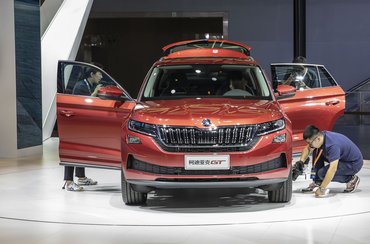 Skoda Auto AS' Kodiaq GT sport utility vehicle (SUV) is displayed at the Guangzhou International Automobile Exhibition in Guangzhou, China, on Friday, Nov. 16, 2018. More than 60 new models are being unveiled at the auto show in the southern city of Guangzhou starting Friday, with manufacturers betting on swanky SUVs and electric cars to revive a market headed for its first annual slump in at least two decades. Photographer: Qilai Shen/Bloomberg