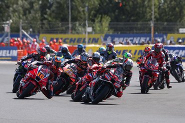 BALATONFOKAJAR, HUNGARY - AUGUST 24: Marco Bezzecchi of Italy riding the Aprilia Racing bike (72) during the MotoGP race at Balaton Park on August 24, 2025 near Balatonfokajar, Hungary. (Photo by Gold & Goose Photography/Getty Images)