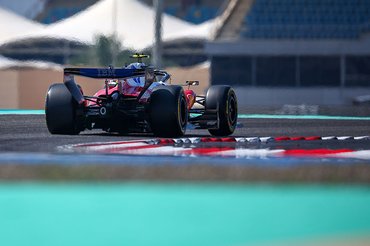 Lewis Hamilton of the UK drives the (44) Scuderia Ferrari HP SF-26 Ferrari during the Formula 1 Aramco Pre-Season Testing 1 2026 in Sakhir, Bahrain, on February 13, 2026. (Photo by Alessio Morgese/NurPhoto via Getty Images)