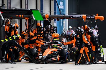 MIAMI, FLORIDA - MAY 03: Lando Norris of Great Britain driving the (1) McLaren MCL40 Mercedes makes a pitstop during the F1 Grand Prix of Miami at Miami International Autodrome on May 03, 2026 in Miami, Florida. (Photo by Mark Sutton - Formula 1/Formula 1 via Getty Images)