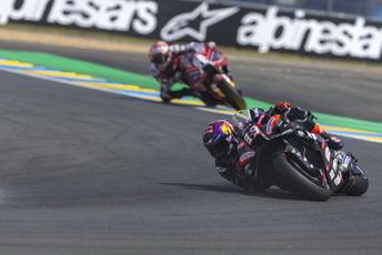 CIRCUIT BUGATTI, LE MANS, FRANCE - 2026/05/09: Number 89 Aprilia Racing rider Jorge Martin during the Sprint Race at the 2026 Michelin Grand Prix of France. (Photo by Stephen Blackberry/SOPA Images/LightRocket via Getty Images)