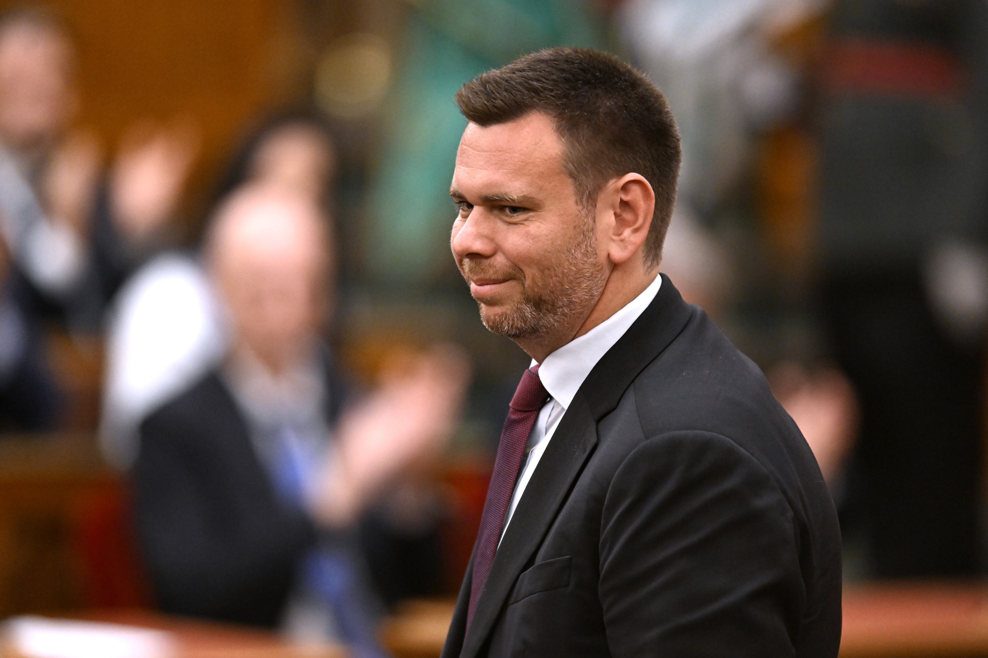 Országos közlekedésszervezőt hozna létre a kormány
