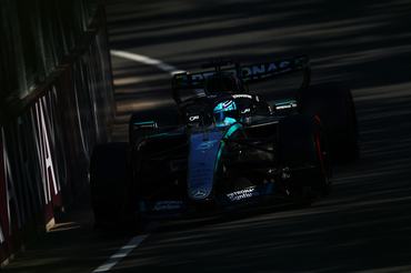 MONTREAL, QUEBEC - MAY 22: George Russell of Great Britain driving the (63) Mercedes AMG Petronas F1 Team W17 on track during Sprint Qualifying ahead of the F1 Grand Prix of Canada at Circuit Gilles-Villeneuve on May 22, 2026 in Montreal, Quebec. (Photo by Clive Mason/Getty Images)