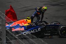 MONTE-CARLO, MONACO - JUNE 05: Isack Hadjar of France and Oracle Red Bull Racing jumps out of his car after a crash during practice ahead of the F1 Grand Prix of Monaco at Circuit de Monaco on June 05, 2026 in Monte-Carlo, Monaco. (Photo by Rudy Carezzevoli/Getty Images)