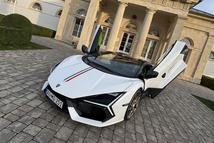 lamborghini revuelto 2
