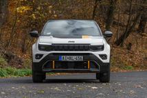 Jeep Avenger 4xe The North Face 2025-02.jpg