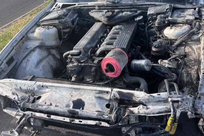 Ilyen az, amikor a BMW-ből már az M és a W is hiányzik