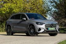 Mercedes-Benz-GLC400-EQ-21.jpg