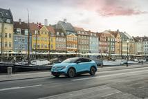 Nissan_LEAF078.jpg