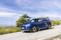 P90551996_highRes_mini-countryman-e-06