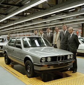 P90628683_highRes_40-years-of-bmw-grou