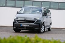 Volkswagen_Caravelle_LWB_20_TDI_2026-09.jpg