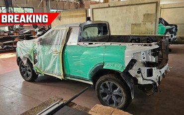 dacia-duster-2-door-pickup-truck-leaks-with-alleged-5-4-bed-bigster-pickup-also-rumored-258112_1