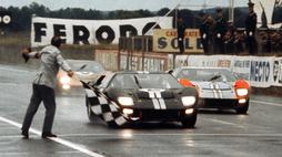 ford-gt40s-le-mans-66-getty_result