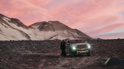 ford-ranger-raptor-climbing-worlds-tallest-volcano-ojos-del-salado (1).avif