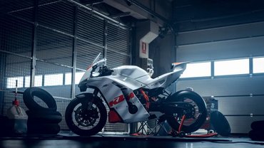 ktm-990-rc-r-track-1