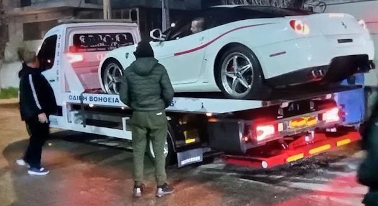 Mesterséges intelligencia vadászta le a görög adócsalókat